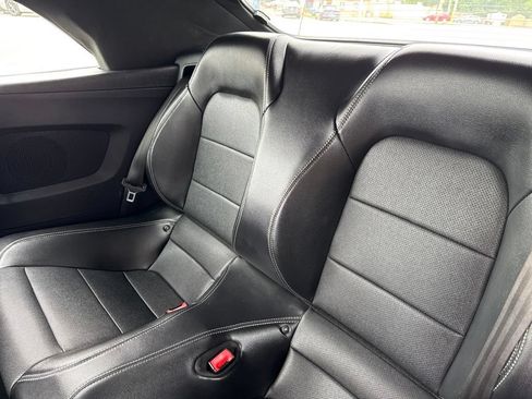 Used 2020 Ford Mustang Premium RWD image 32