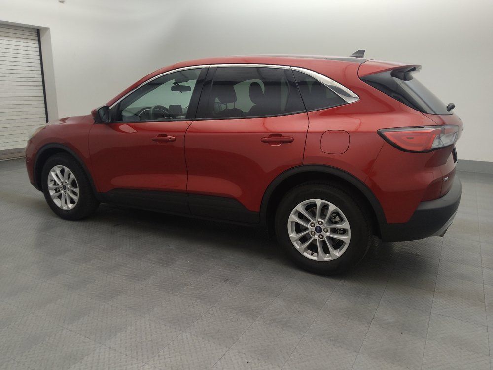 Used 2020 Ford Escape SE FWD image 3