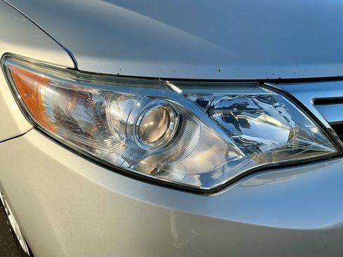 Used 2012 Toyota Camry XLE image 8