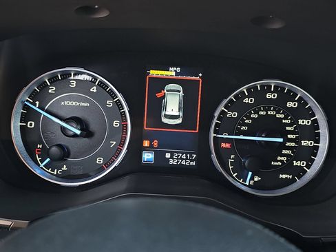 Certified 2022 Subaru Ascent Touring AWD/4WD image 20