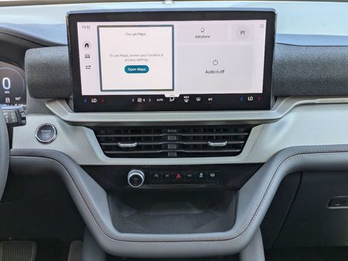 Certified 2026 Ford Explorer Active RWD image 19