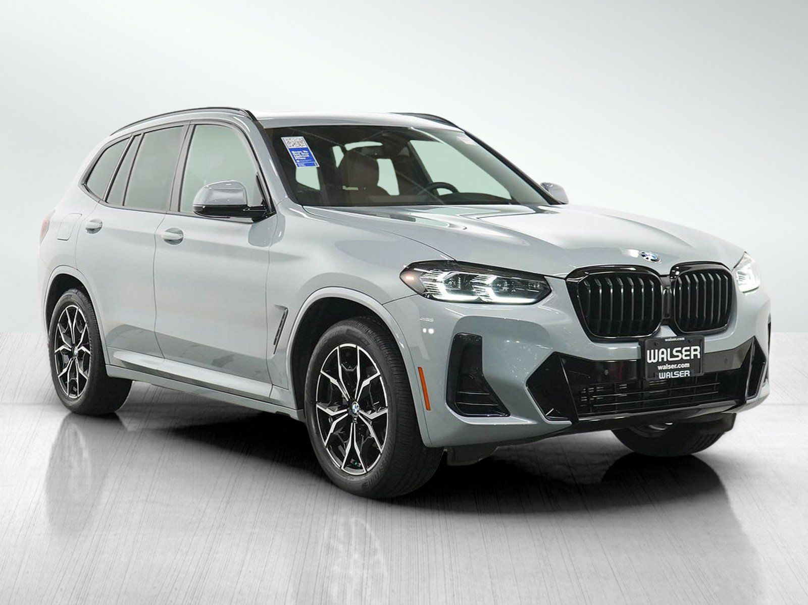 Used 2022 BMW X3 xDrive30i w/ M Sport Package AWD/4WD image 7