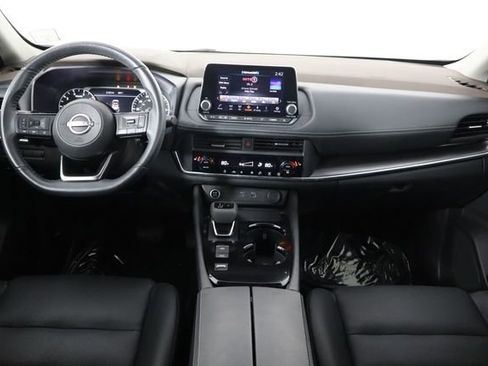 Used 2023 Nissan Rogue SV w/ SV Premium B Package image 27