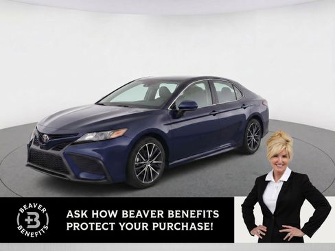 Used 2021 Toyota Camry SE FWD image 1