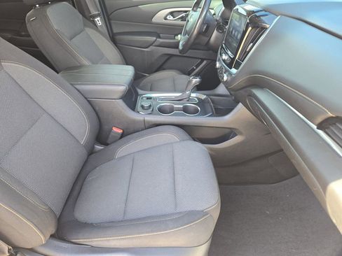Used 2020 Chevrolet Traverse LT FWD image 9
