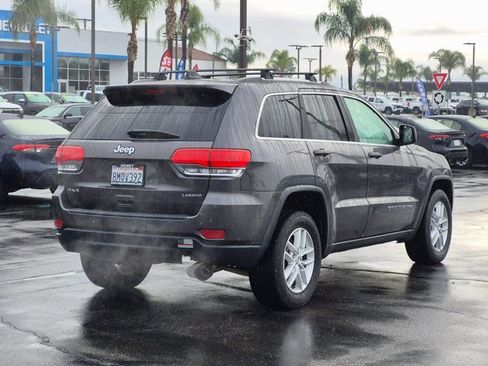 Used 2017 Jeep Grand Cherokee Laredo w/ Quick Order Package 23E image 5