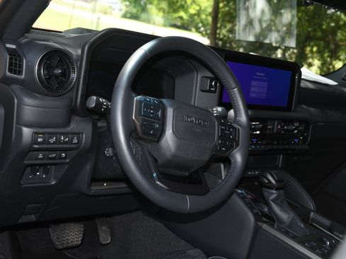 Used 2025 Toyota Land Cruiser w/ Premium Package AWD/4WD image 9