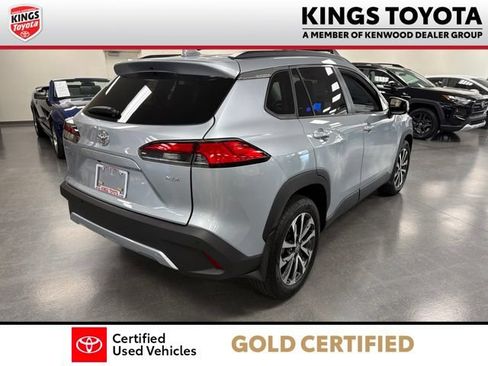 Certified 2023 Toyota Corolla Cross XLE w/ Convenience Package FWD image 9