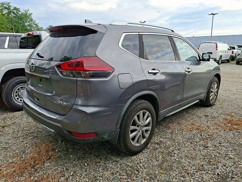 Used 2018 Nissan Rogue SV w/ Premium Package AWD/4WD image 6