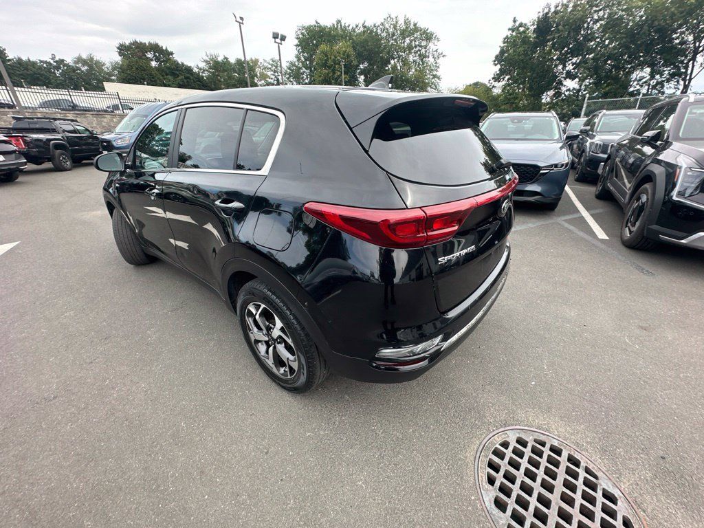 Used 2022 Kia Sportage LX AWD/4WD image 4