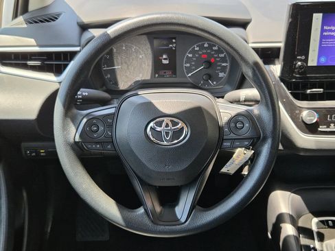 Used 2025 Toyota Corolla LE FWD image 15