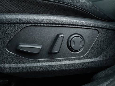 Used 2025 Kia Sportage SX FWD image 27