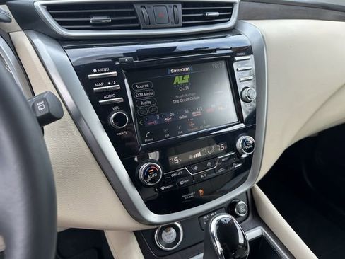 Certified 2024 Nissan Murano Platinum w/ Cargo Package image 30