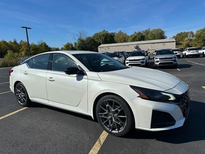 Used 2023 Nissan Altima 2.0 SR