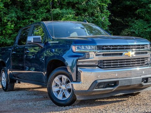 Used 2019 Chevrolet Silverado 1500 LT w/ Convenience Package RWD image 7