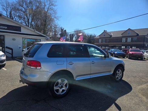 Used 2005 Volkswagen Touareg V6 AWD/4WD image 8