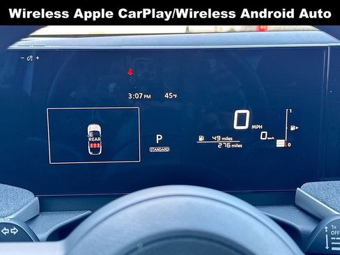 Used 2025 Nissan Kicks SV image 3