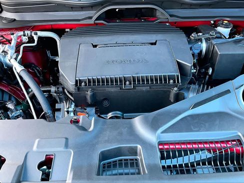 Used 2026 Honda Pilot Touring image 16