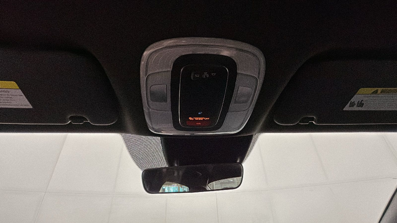 Used 2025 Hyundai Elantra SEL FWD image 30
