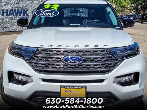 Certified 2023 Ford Explorer XLT w/ Equipment Group 202A AWD/4WD image 4