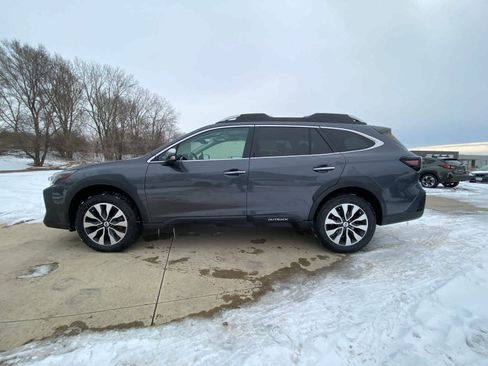 Certified 2023 Subaru Outback Touring XT image 3