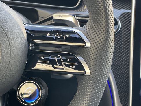 Certified 2025 Mercedes-Benz CLE 53 AMG 4MATIC Cabriolet image 39