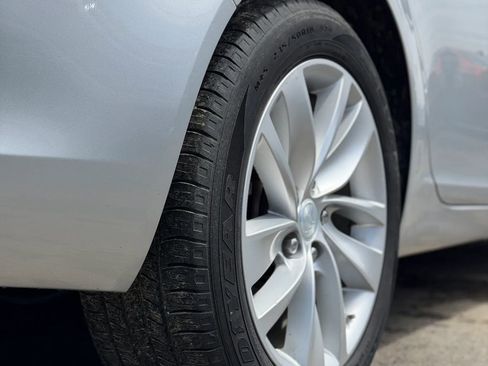 Used 2016 Buick Regal AWD image 28