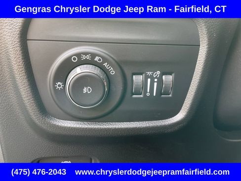 Certified 2023 Jeep Grand Cherokee Overland AWD/4WD image 49