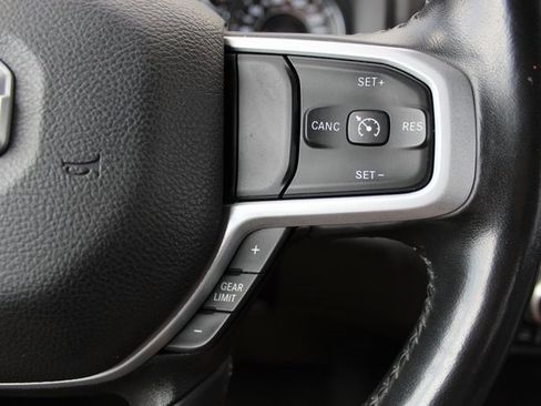 Used 2023 RAM 1500 Big Horn image 12