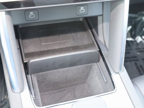 Used 2024 Land Rover Discovery Sport S image 36