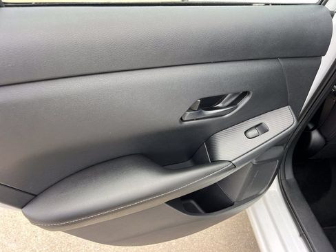 Used 2024 Nissan Sentra SV w/ All-Weather Package FWD image 17