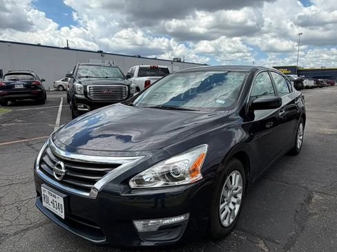 Used 2015 Nissan Altima 2.5 S w/ Power Driver Seat Package FWD image 7
