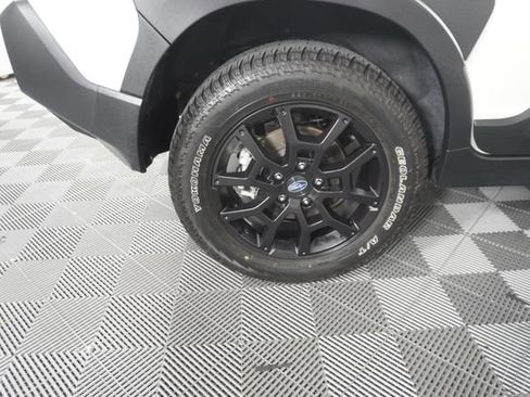 Used 2024 Subaru Crosstrek 2.5i Wilderness w/ Crosstrek Mirror Package AWD/4WD image 13