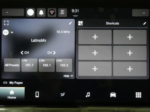 Used 2025 Jeep Compass Trailhawk AWD/4WD image 16