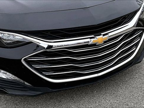 Used 2023 Chevrolet Malibu LT FWD image 29