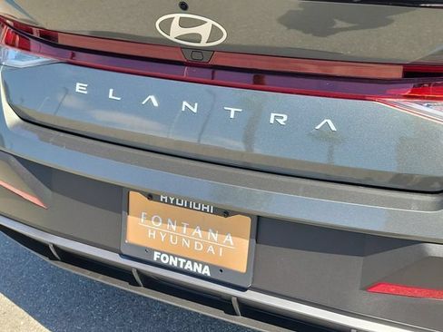 New 2026 Hyundai Elantra SEL Sport FWD image 29