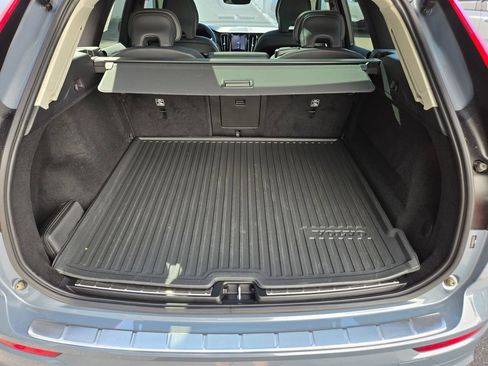 Certified 2023 Volvo XC60 B5 Plus w/ Climate Package AWD/4WD image 14