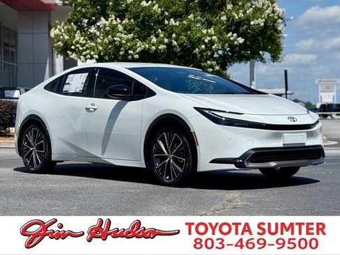 New 2025 Toyota Prius XLE image 1