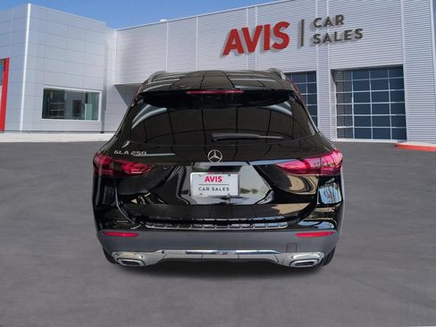 Used 2025 Mercedes-Benz GLA 250 image 7