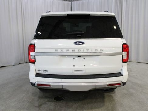 Used 2024 Ford Expedition XLT AWD/4WD image 32