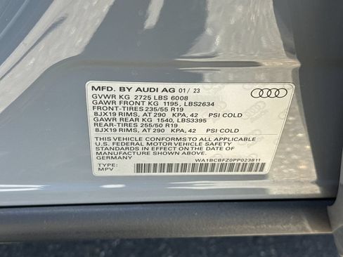 Used 2023 Audi Q4 e-tron Premium Plus w/ Premium Plus RWD image 39