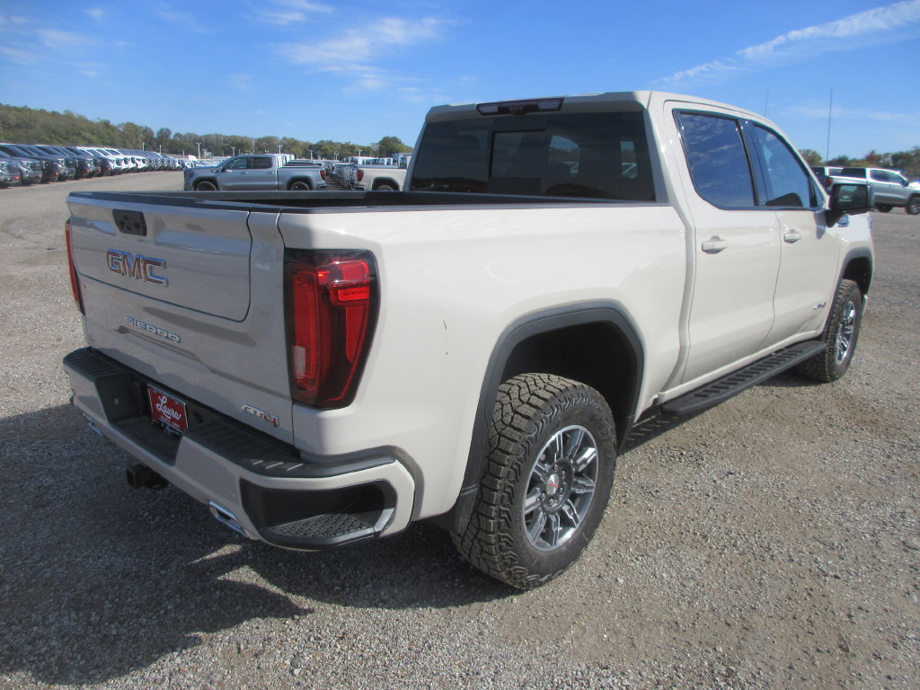 New 2026 GMC Sierra 1500 AT4 w/ AT4 Premium Package AWD/4WD image 4