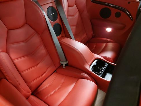 Used 2018 Maserati GranTurismo Sport RWD image 11