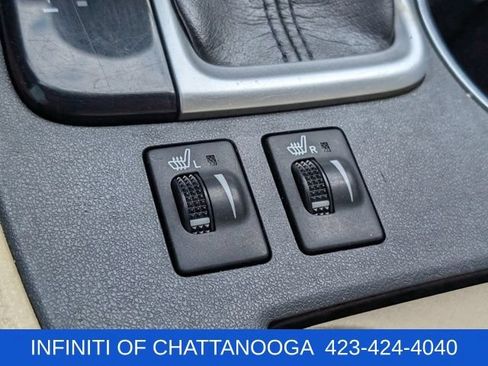 Used 2019 Toyota Highlander XLE AWD/4WD image 15
