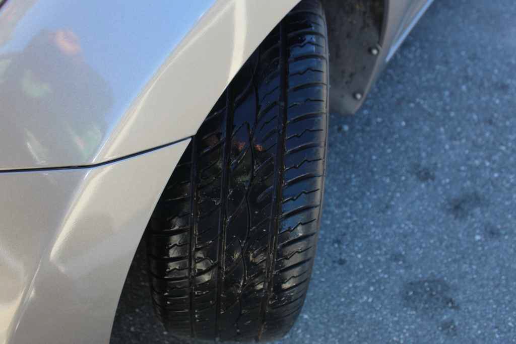 Used 2013 Hyundai Elantra Limited FWD image 27