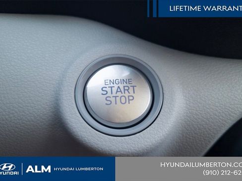 New 2026 Hyundai Venue SEL FWD image 25