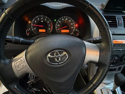 Used 2010 Toyota Corolla S image 17