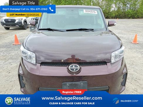 Used 2012 Scion xB FWD image 7