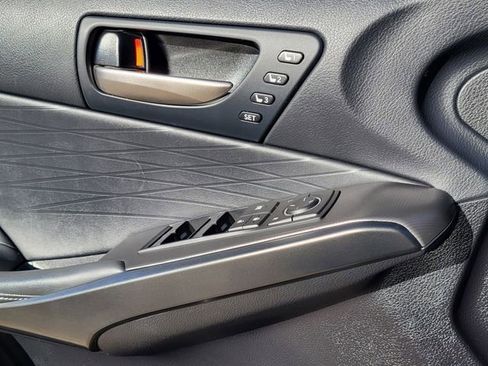 Used 2023 Lexus IS 350 F Sport image 11