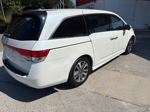 Used 2014 Honda Odyssey Touring image 9